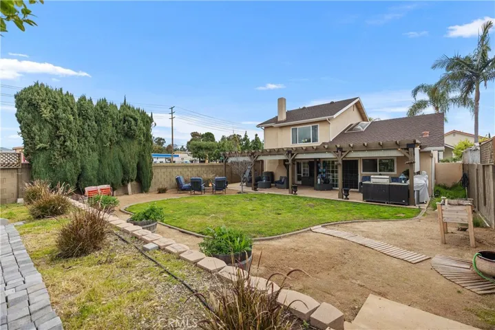 Enjoy this huge backyard.