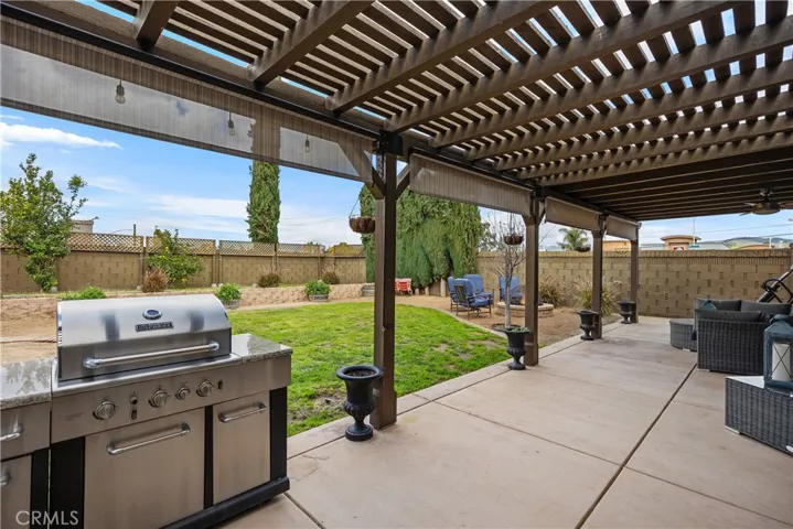 Awesome patio with cover.