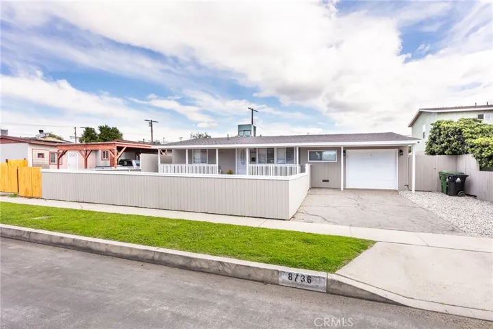 8736 Ranchito Avenue, Panorama City, California 91402
