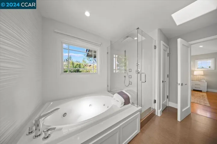 865 E Meadow Dr, Palo Alto, California 94303