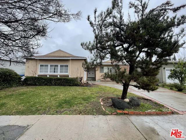 5938 Babbitt Avenue, Encino, California 91316