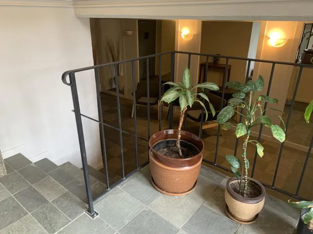 613 Forest Avenue, Palo Alto, California 94301