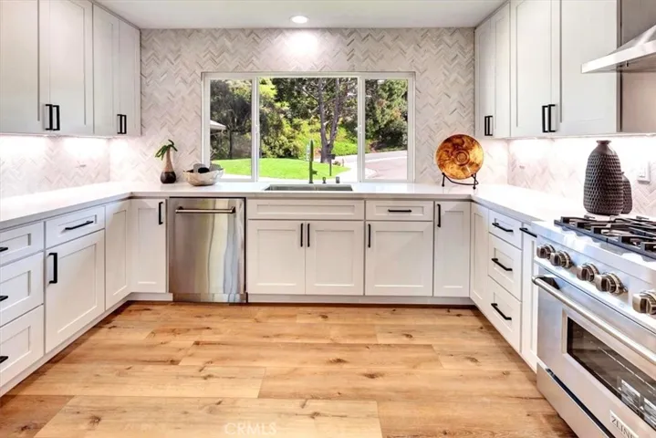 1109 Avenida Presidio, San Clemente, California 92672