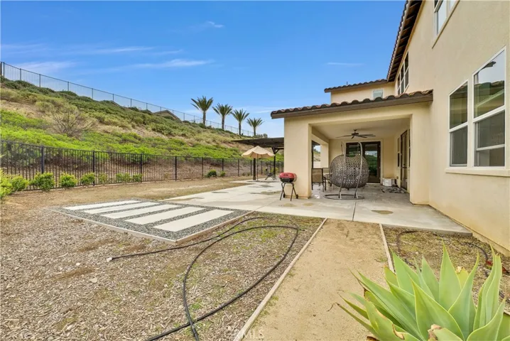 13505 Planet Court, Riverside, California 92503