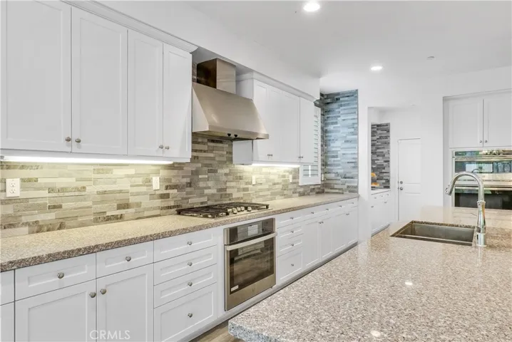 Powerful Range Hood