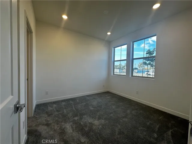 Entry Level Bedroom with En-Suite Bathroom