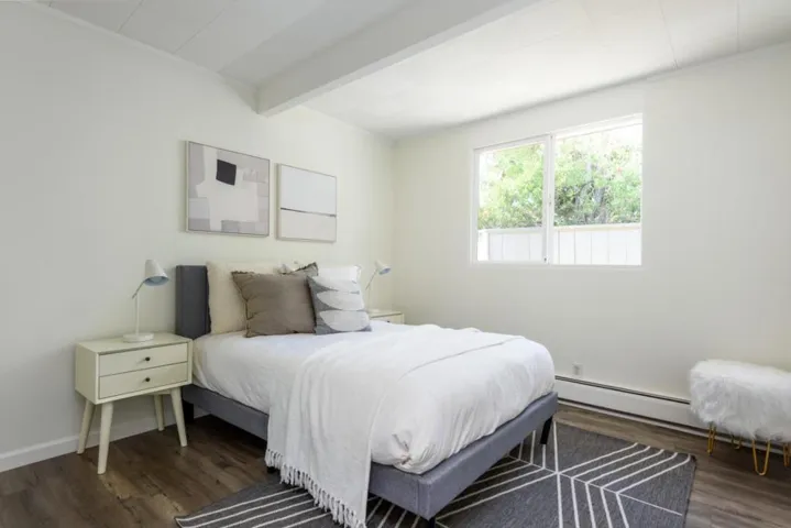 3896 Louis Road, Palo Alto, California 94303