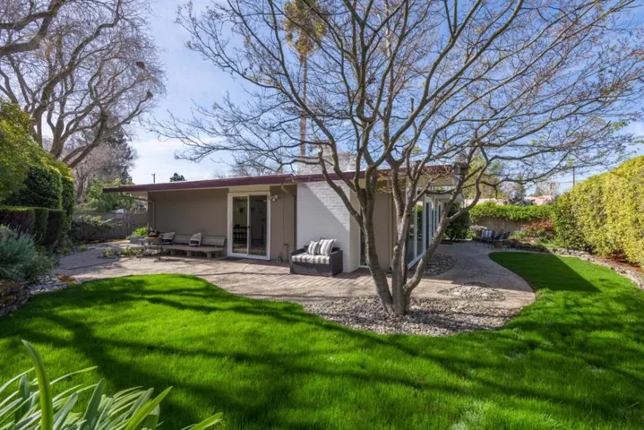 3896 Louis Road, Palo Alto, California 94303