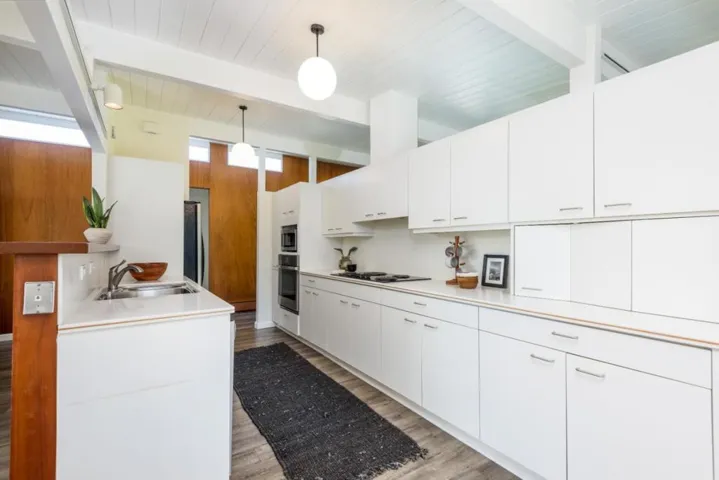 3896 Louis Road, Palo Alto, California 94303