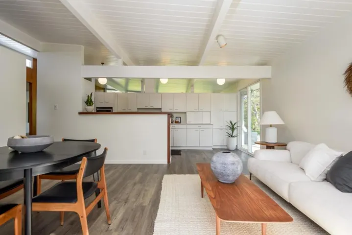 3896 Louis Road, Palo Alto, California 94303