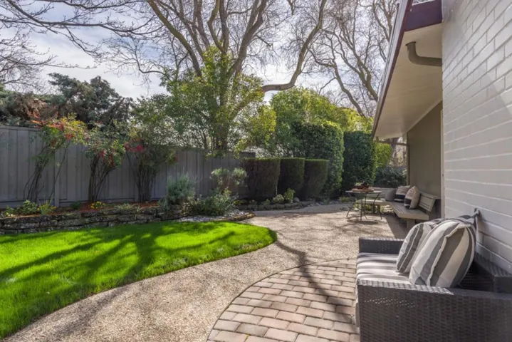 3896 Louis Road, Palo Alto, California 94303