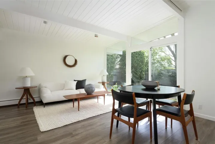 3896 Louis Road, Palo Alto, California 94303