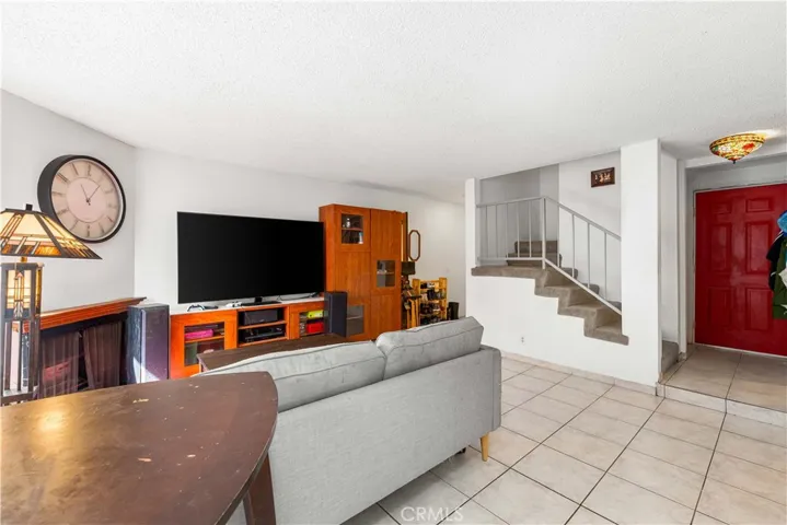 9605 Van Nuys Boulevard H, Panorama City, California 91402