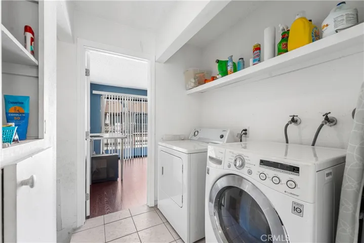 9605 Van Nuys Boulevard H, Panorama City, California 91402