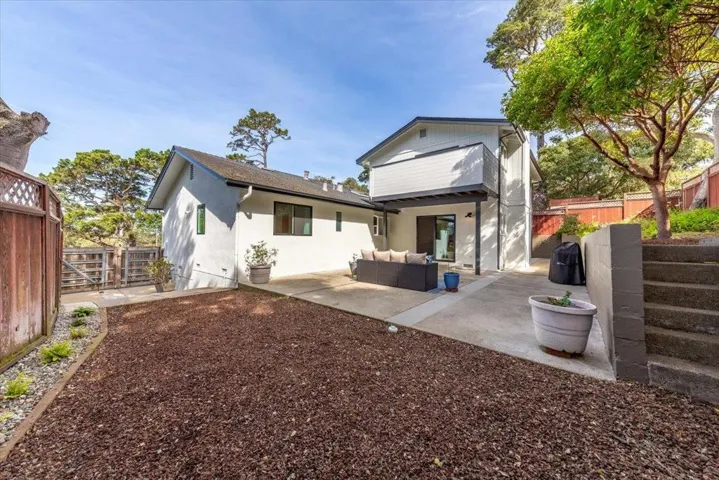 529 17 Mile Drive, Pacific Grove, California 93950