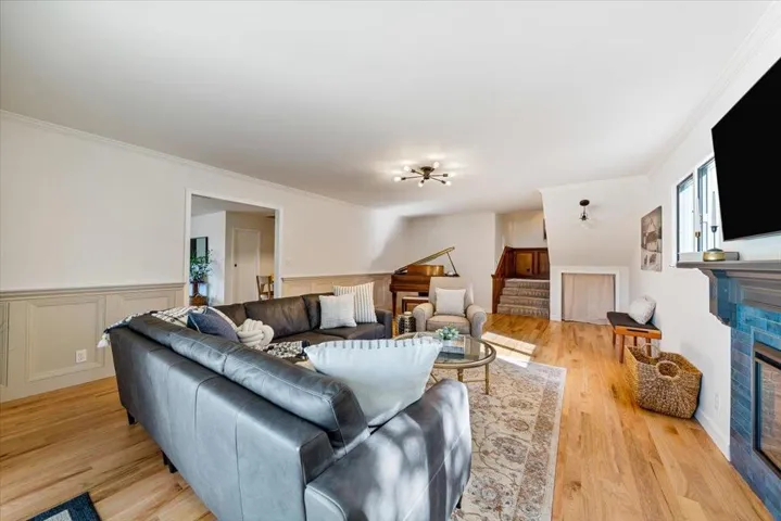 529 17 Mile Drive, Pacific Grove, California 93950