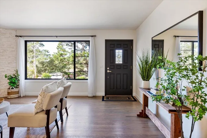 529 17 Mile Drive, Pacific Grove, California 93950