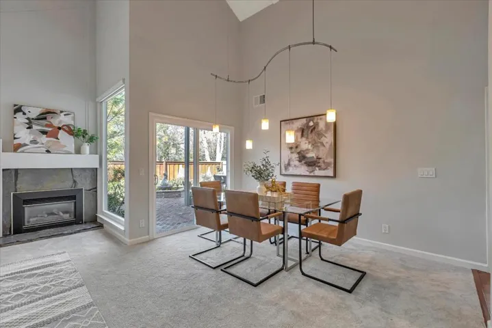 22105 Dean Court, Cupertino, California 95014