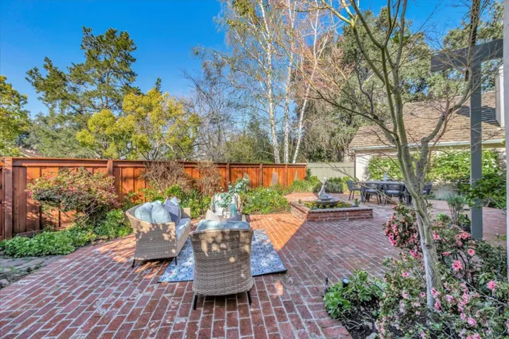 22105 Dean Court, Cupertino, California 95014