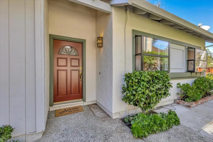 22105 Dean Court, Cupertino, California 95014