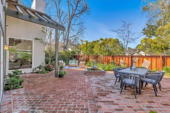 22105 Dean Court, Cupertino, California 95014