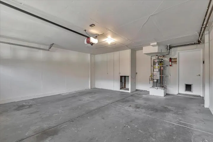 22105 Dean Court, Cupertino, California 95014