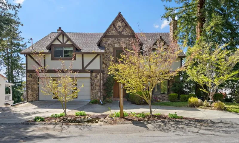 15793 Alta Vista Way, San Jose, California 95127