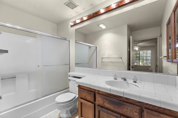 1301 Via Sebastian 20, San Pedro, California 90732