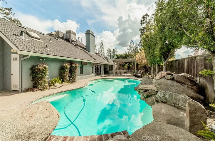8441 N Bond Street, Fresno, California 93720