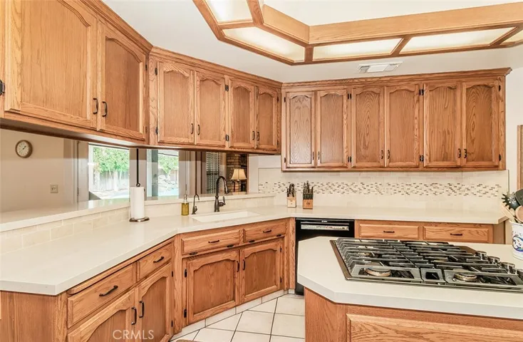 8441 N Bond Street, Fresno, California 93720