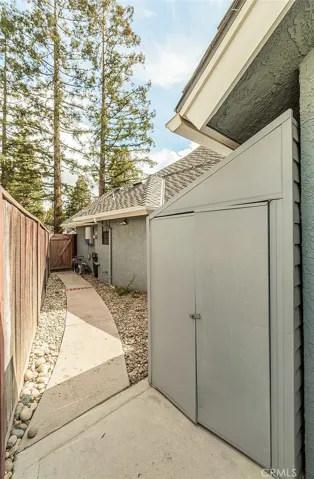 8441 N Bond Street, Fresno, California 93720