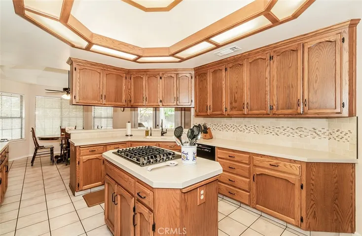 8441 N Bond Street, Fresno, California 93720