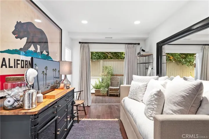 31889 Circle Drive, Laguna Beach, California 92651