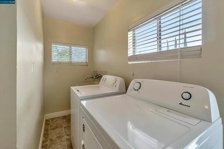 1674 Garnet Ln, Concord, California 94519