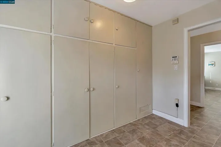 1674 Garnet Ln, Concord, California 94519