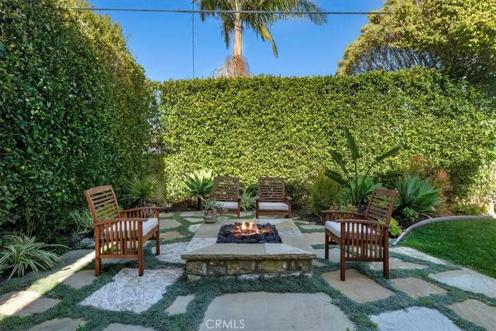 323 Avenue E, Redondo Beach, California 90277