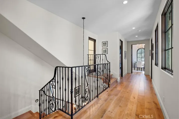 323 Avenue E, Redondo Beach, California 90277