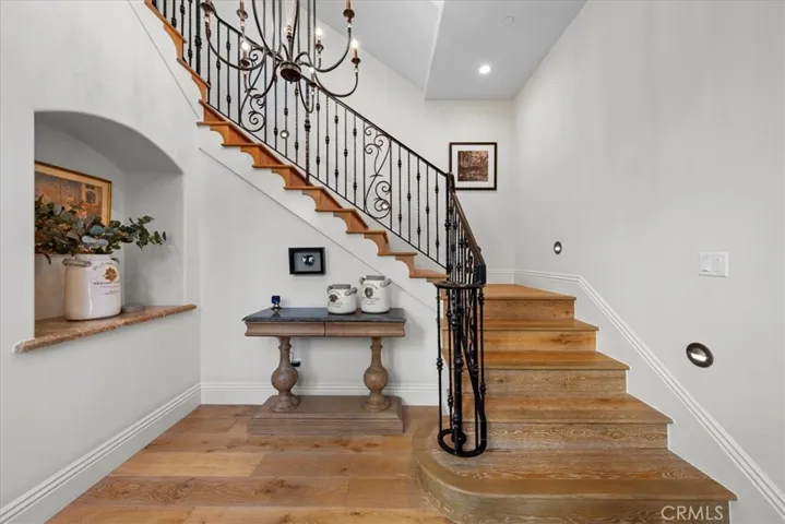 323 Avenue E, Redondo Beach, California 90277