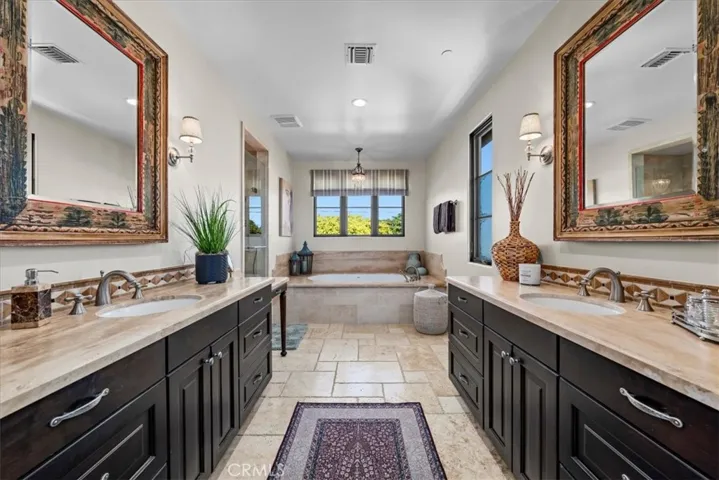 323 Avenue E, Redondo Beach, California 90277