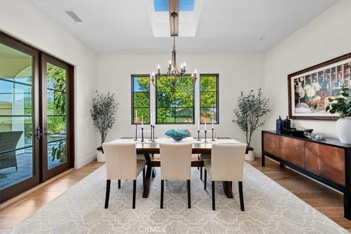 323 Avenue E, Redondo Beach, California 90277