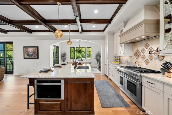 323 Avenue E, Redondo Beach, California 90277