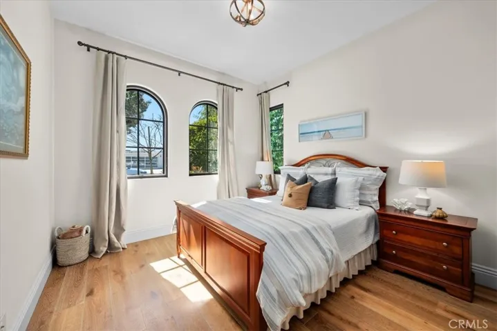 323 Avenue E, Redondo Beach, California 90277