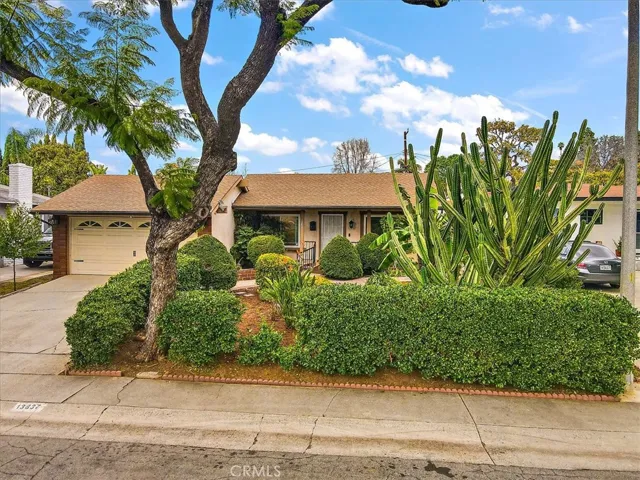 13837 Sunrise Drive, Whittier, California 90602