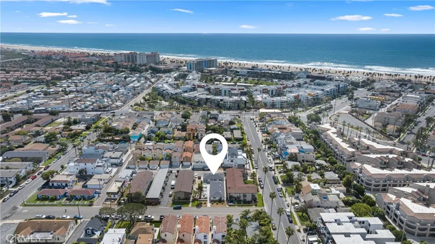 206 Chicago Avenue, Huntington Beach, California 92648