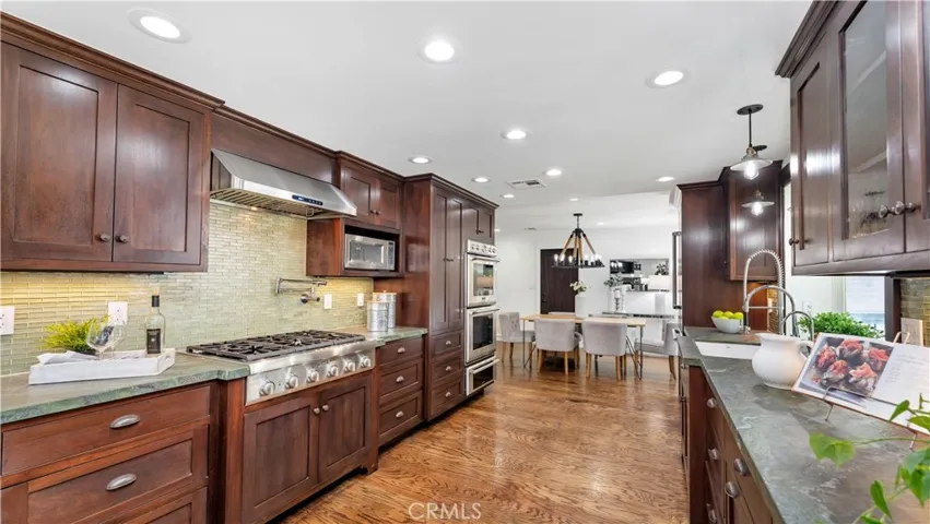 641 Hunters Trail, Glendora, California 91740