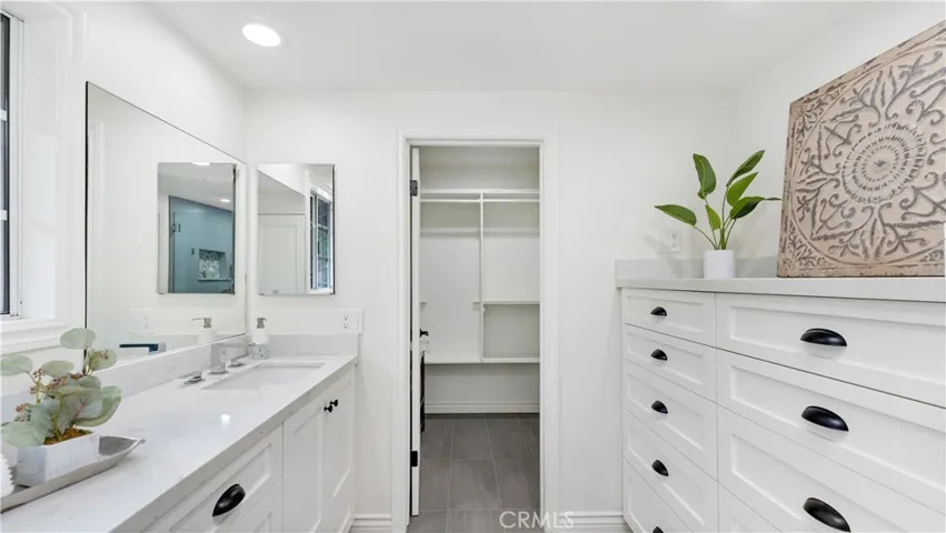 641 Hunters Trail, Glendora, California 91740