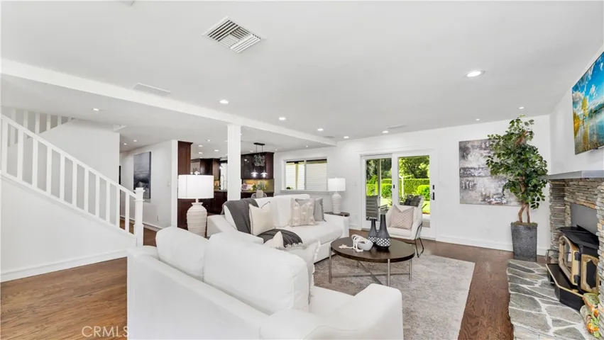 641 Hunters Trail, Glendora, California 91740