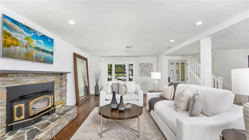 641 Hunters Trail, Glendora, California 91740