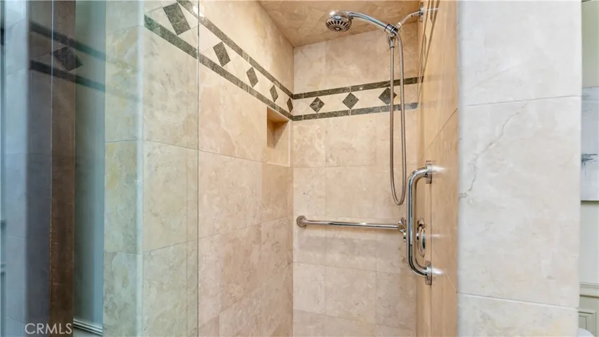 641 Hunters Trail, Glendora, California 91740
