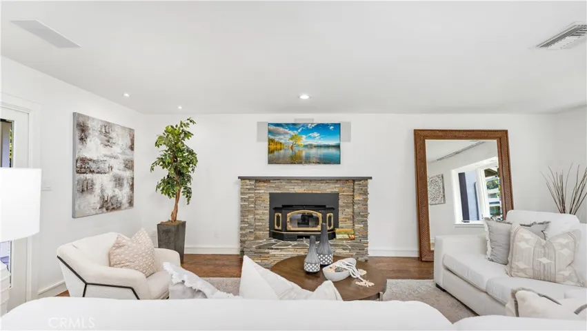 641 Hunters Trail, Glendora, California 91740